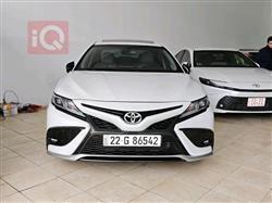 تۆیۆتا کامری